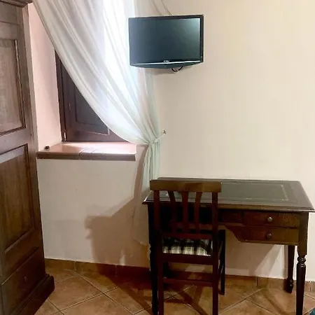 Mela Roggiano Gravina